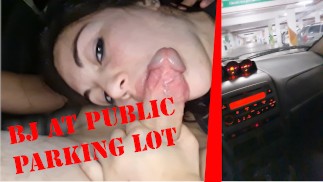 BOQUETE DESLEIXADO EM UM ESTACIONAMENTO PÚBLICO - GAGGING - CUM NA BOCA - DEEPTHROAT
