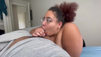 Pretty Lightskin Thottie Ssie Mojego Kutasa Na Facetime, Podczas Gdy Jej Przyjaciółka Patrzy