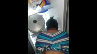 Ebony BBW GF es follada en la nevera