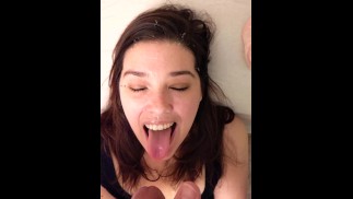 Nur eine Gesichtsbehandlung - Shy Lynn Zunge heraus massives Gesichtsspray