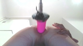 Kont naaien met nieuwe Pink dildo