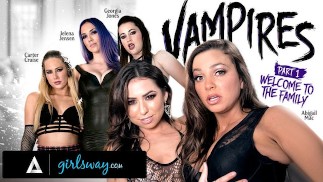 GIRLSWAY Эбигейл Мак жестко трахается с вампирским ковеном