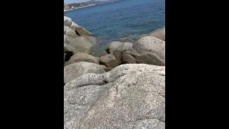 Me hace una mamada en Cerdeña frente a un mar cristalino, felices vacaciones para que todos 😜 disfruten
