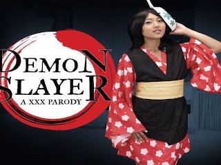 Session De Baise Avec Une Jeune Femme Asiatique Mai Thai Comme MAKOMO De DEMON SLAYER VR Porn