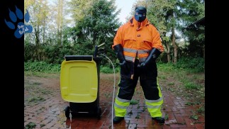 Raingear Pup - nach Feierabend im Freien scharren