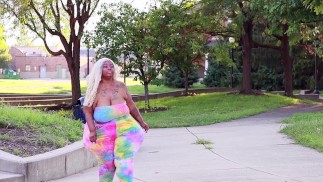 SSBBW Pera Hips Andando