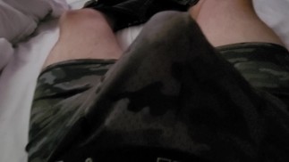 Váš Nejlepší Přítel Vplíží Dovnitř A Trhne Mě V Mém Spodním Prádle 