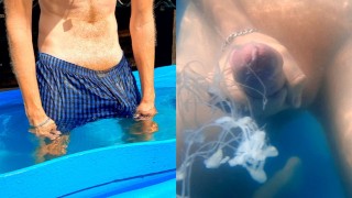 Le gars de la campagne a baissé le sperme dans la piscine