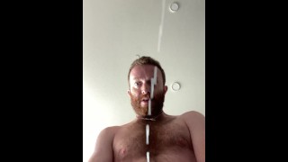 Komm eine Tonne und decke die Kamera ab