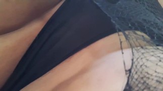 Sexy bbw árabe mostra buceta e dabs como um trem