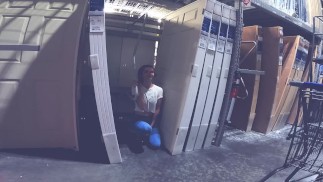 Amiga sumisa me chupa seco en Lowe's & Home Depot - Facial!