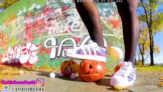 Pés Menina com Nylons Esmagando Nylon Adidas Superstar transparente transparente Menina Esmagando Pé