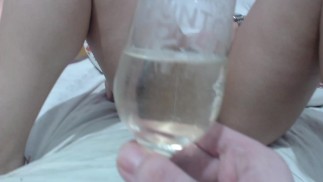 Macocha Podaje sobie porządnego drinka