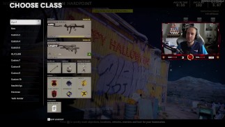 Twitch Streamer przypadkowo pokazuje MASSIVE COCK podczas przesyłania strumieniowego...