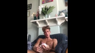 (Прямой) Красавчик мастурбирует - HOTBOYPROBLEMS