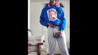 Grande protuberância me tocando eu tenho que cuidar disso 