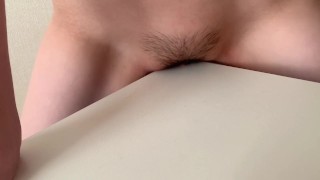 [Mosaïque mince] Si vous vous masturbez au coin du bureau, réchauffez-vous et gicler [Japanese]