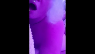 Bong rasga y tetas más un golpeo oh my!