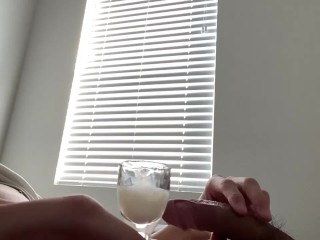 Carga De Una Semana / Cumming En un Vaso