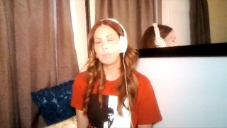 Mrs. Robinson - Brazzers profesora de TikTok (entrevista) : Una sesión de smokin'