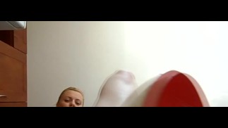 miss anastasia stomp
