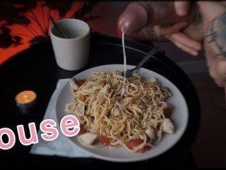 这种意大利面酱尝起来很熟悉:)