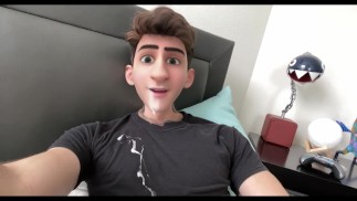 Cute Anime Cartoon Boy Guy trekt zijn lul en Cums op zijn gezicht