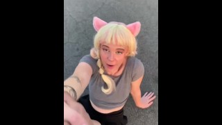 ROLLERSKATING CATGIRL FARAH FATHERLESS LOVES BUKAKI (Abonnez-vous à mes seuls fans)