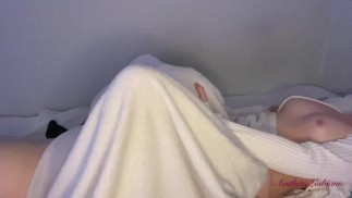 Poranna niespodzianka z namiętnym lizaniem cipki zakończona twardym orgazmem