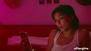 Dirty Talks und Masturbation von Fernpaaren während der Facetime-Sexsession während COVID