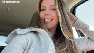 Un giorno nella vita di una Camgirl: a bordo di un taxi  - sexyshow.online