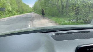 Wynająłem piękną prostytutkę na drodze. Przeleciałem ją w samochodzie i spuściłem się w niej.DanaKis