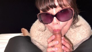 Bolwjob rico da namorada júnior japonesa e gozo na boca
