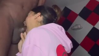 Cara bonita me chupando