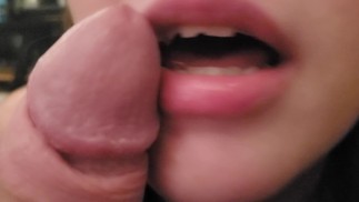 esposa Hot le dice al marido que se folla a su amigo la noche anterior