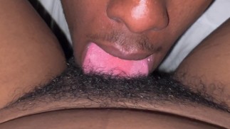 comendo aquela buceta peluda pela frente