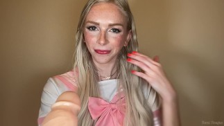 La studentessa anime succhia il cazzo di papà - Remi Reagan