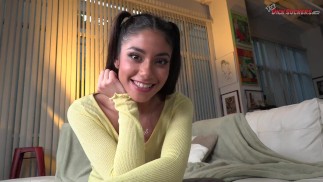 ¿Es Xxlayna Marie la modelo más guapa que has visto chupar polla?