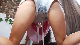 Me Love frotar mi coño y orinar en mis pantalones