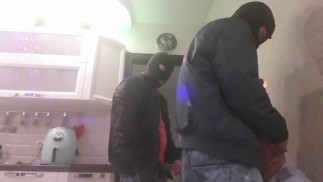 Очередной СЕКС втроем с РУССКИМ МЕНТОМ - ОЧЕНЬ ЖЕСТКИЙ ТРАХ В ГОРЛО с БОЛЬШИМИ ЧЛЕНАМИ ДВУХ СКИНХЕДОВ