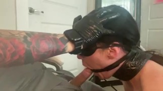 Tatuś wraca do domu do swojej grzecznej dziewczynki, gotowej być jego uległą dziwką wielbiącą kutasa | Rozdzielczość 4K