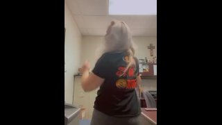 Work twerk work twerkk