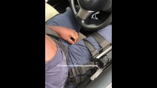 Policial serve e protege minha garganta 