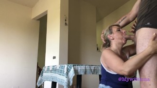 Ta dziwka tylko czekała, aż mój kutas złamie jej tyłek