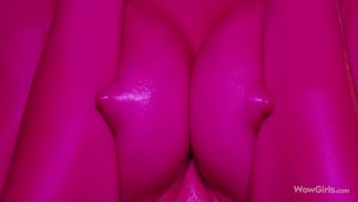 WOWGIRLS Beautiful chica Alissa Foxy protagonizando un video en solitario muy sensual