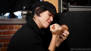 Учебное пособие по фемдому JOI - Узнайте, как правильно дрочить руками - Урок для мужчин и женщин