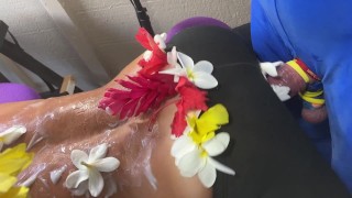 Transe todos os dias se você lhe fizer uma massagem sexual com um pau super duro e TCC