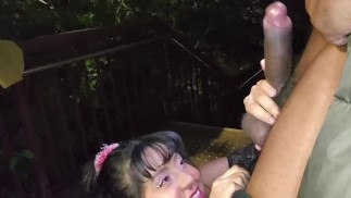 LATINA ZUIGT EN NEUKT BBC BUITEN