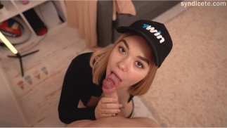 Eat cum from pussy