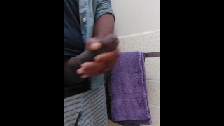 Thanksgiving BBC ebony badkamer masturbatie P5